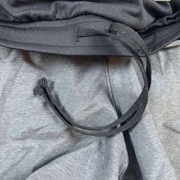 NWT Under Armour Women's Fly By 2.0 Running Shorts Black Gray Heather Size XL - Picture 8 of 10